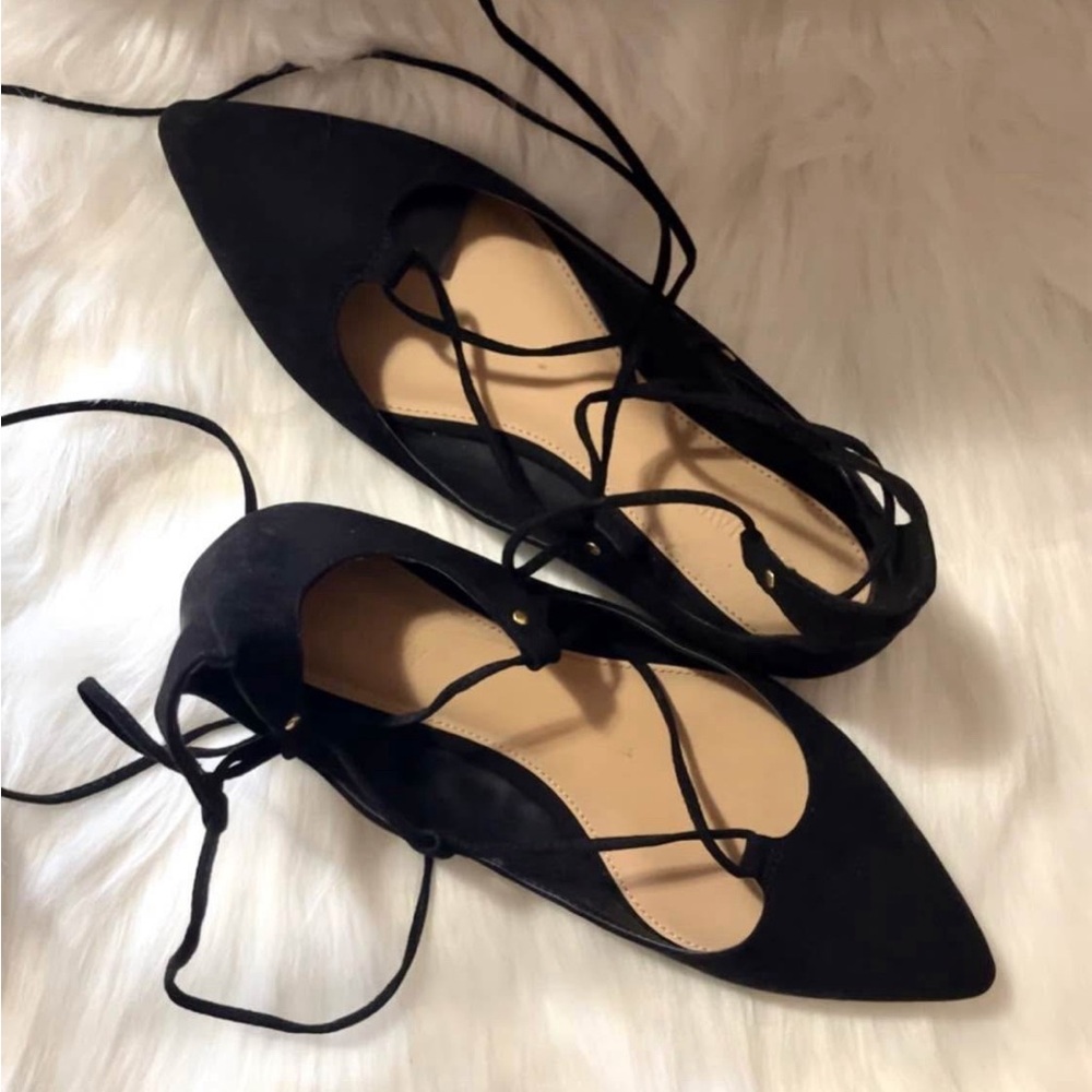 Elegant Black Lace-Up Women's Flats